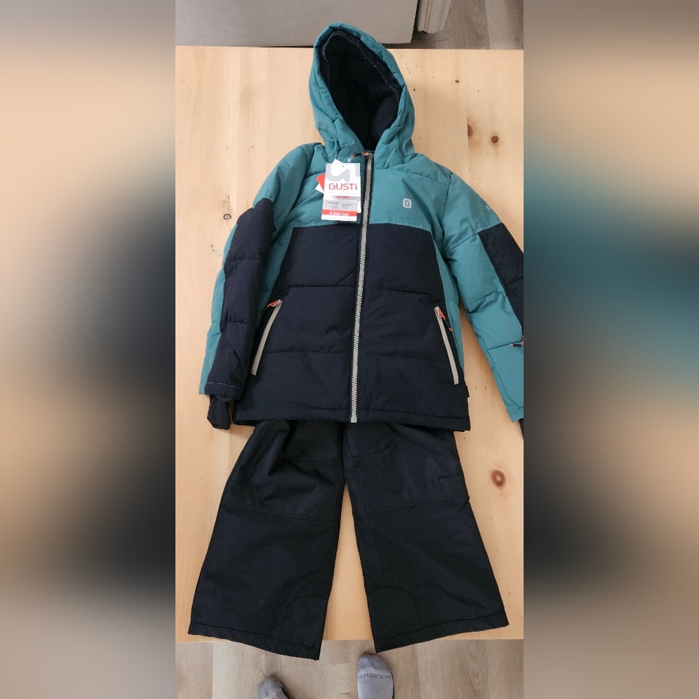 Gusti Teal and Black Water-Resistant Jacket